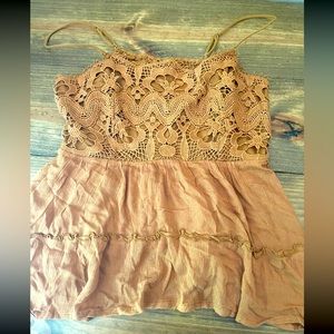 NWT Women’s Daytrip Tank, Womens Daytrip, Womens Buckle Shirt